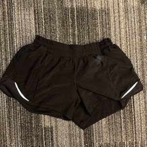 Lululemon Hottie Hot 4” Shorts